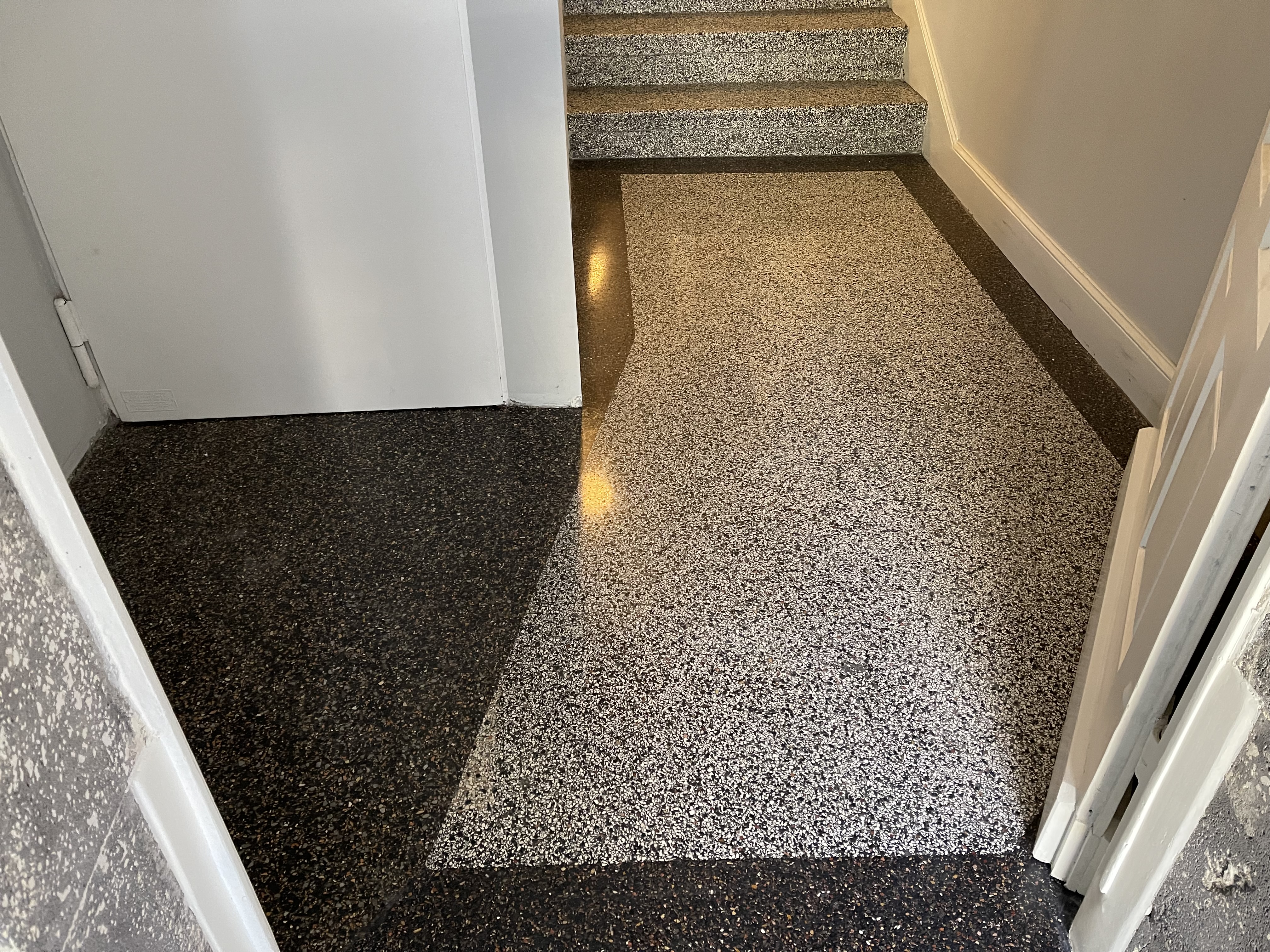 Nachher_Neue Terrazzofläche